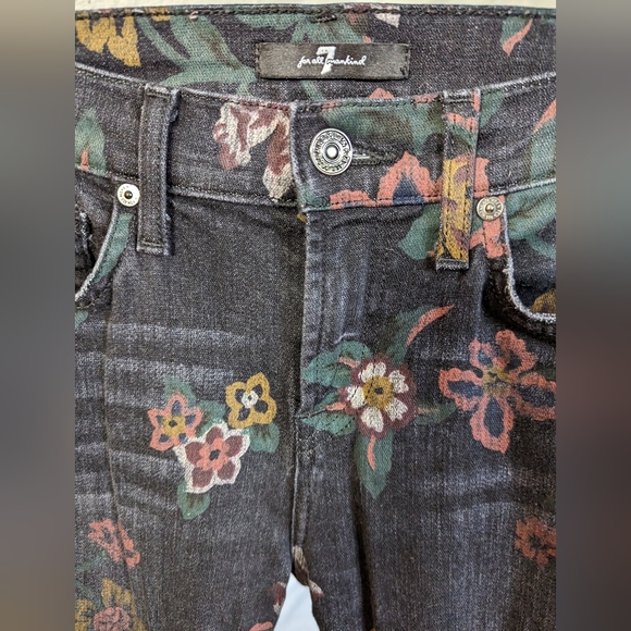 7 For All Mankind Black Floral Print High Rise Jeans Size 26 - Picture 5 of 6